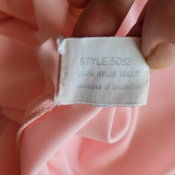 Vintage Gossard Artemis Nightgown Pink Satin Trimmed Small Roses Embroidery 60's - Picture 8 of 8